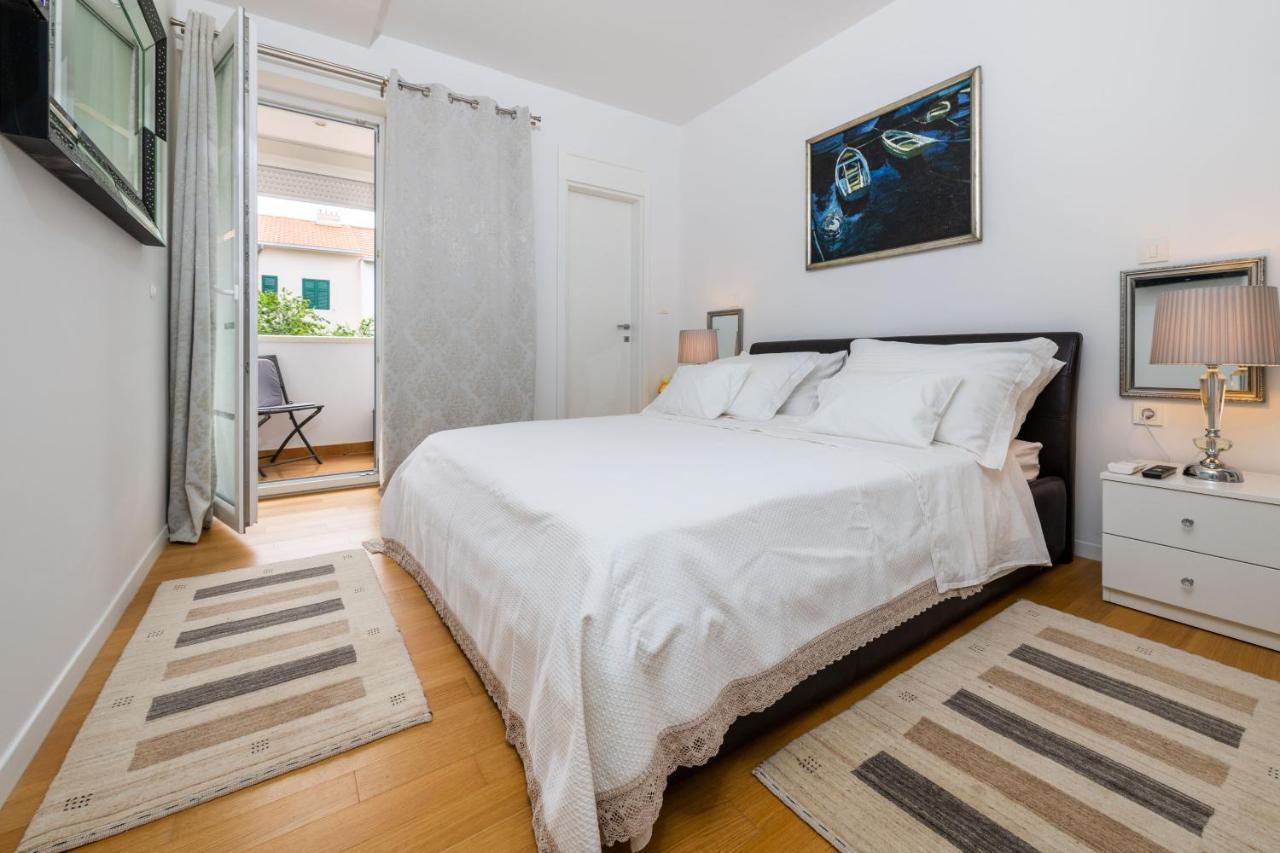Luxury Apartment Set سبليت المظهر الخارجي الصورة
