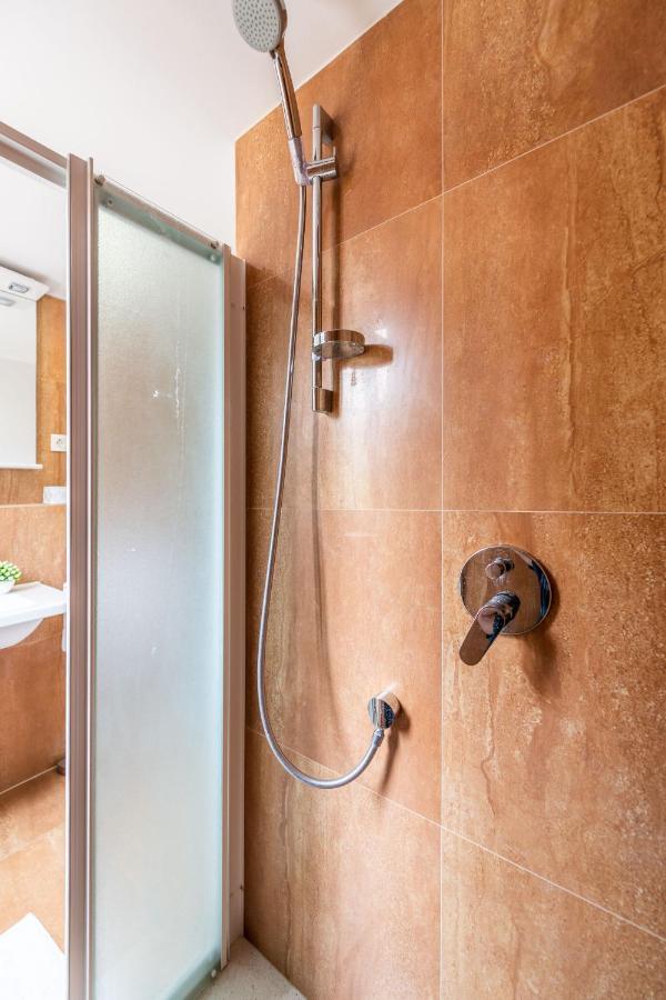 Luxury Apartment Set سبليت المظهر الخارجي الصورة